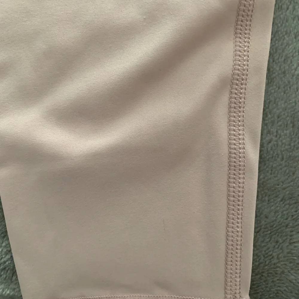 BNWT pink Leggings - Picture 8 of 8